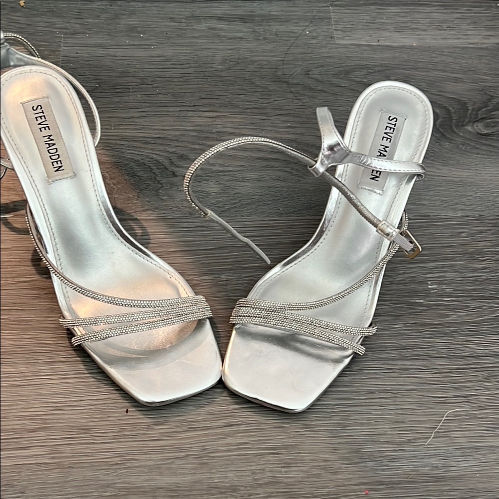Steve Madden Silver Strappy Heels